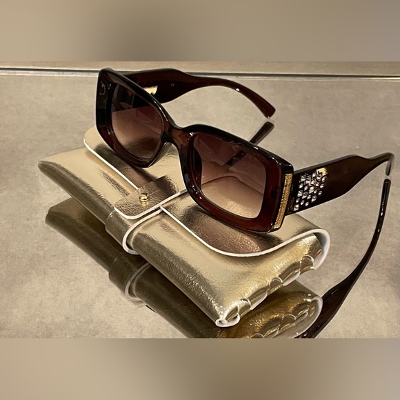 Rectangular Sunglasses - Picture 3 of 4